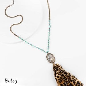 Betsy Necklace